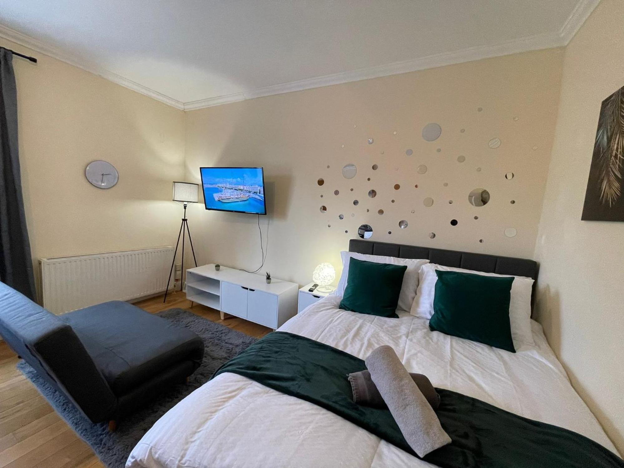 The Islington Hub Apartment Londra Exterior foto